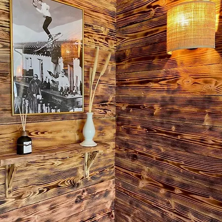Apartment Evasion A